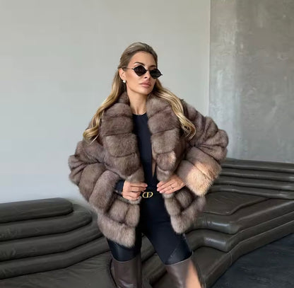 Luxuriöse Felljacke