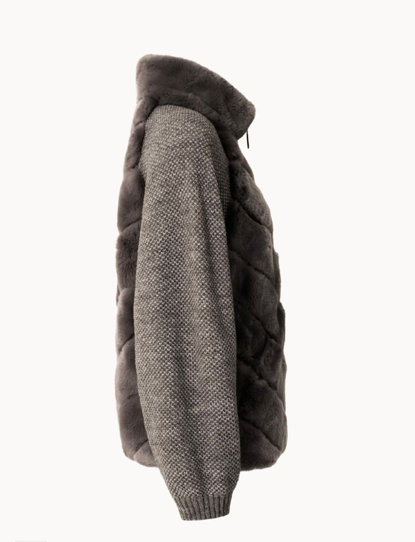 Arctic Velvet – Luxus Fell-Strickjacke 2025